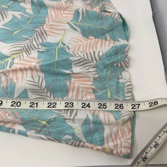 Latched Mama Bundle of 2 Tank Tops size S & M - Picture 8 of 13